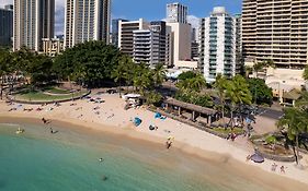 Aston Waikiki Circle